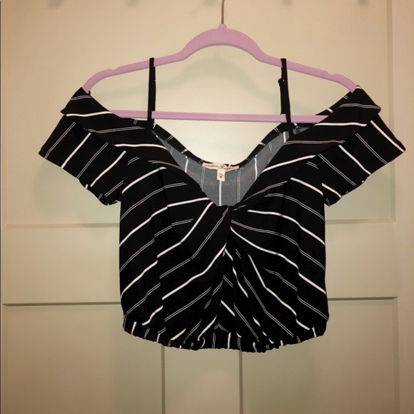 Cropped Off-the-Shoulder Top - Picture 2 of 2